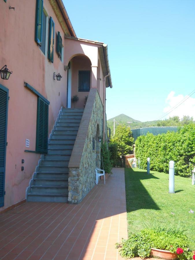 Suite Eleven Castiglioncello Exteriör bild